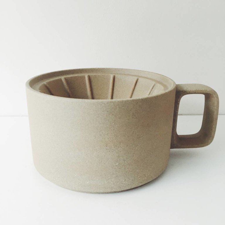 Hasami Porcelain Coffee Dripper Pantoufle