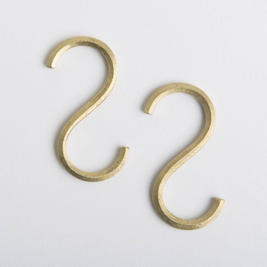 Futagami Brass Sshaped Hook (set of 2) Pantoufle