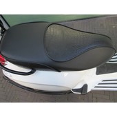 Black Croco zadel buddyseat voor Vespa Primavera & Sprint