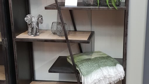 Al zijn boekenkasten lang niet altijd boekenkasten meer