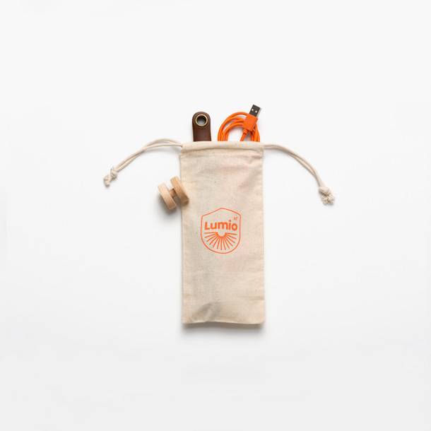 LUMIO BOOK LAMP WALNUT