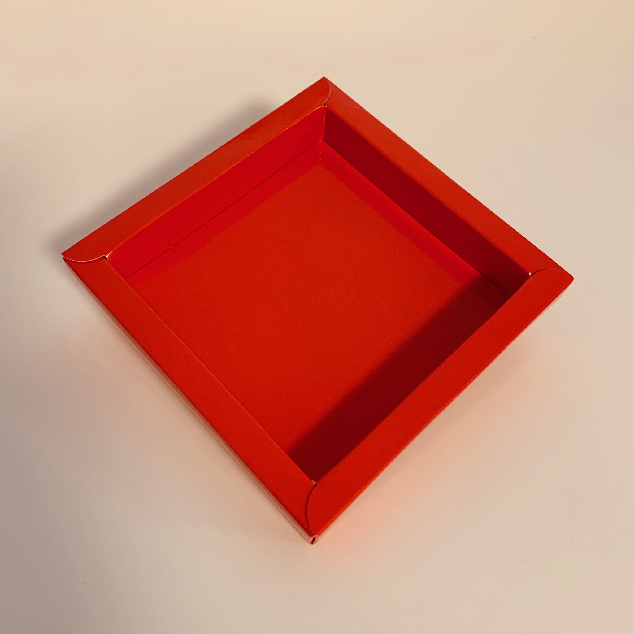 Hollewand verpakking NR.115 inhoud: 115x115x20mm (125stuks)