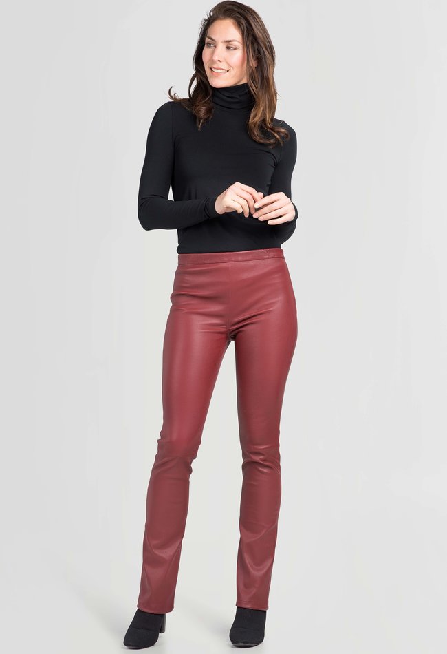 ZINGA Leather Lederhose Damen in Syrah-Rot | GABY 6700