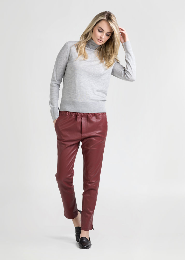 ZINGA Leather Boyfriend Damenlederhose Dunkelrot | NOAH 6700 ZINGA Leather Boyfriend Damenlederhose Dunkelrot | NOAH 6700