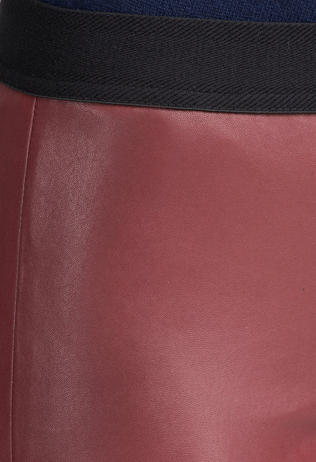 ZINGA Leather  Exklusive tiefrote High Waist Stretch-Lederleggings für lange Beine