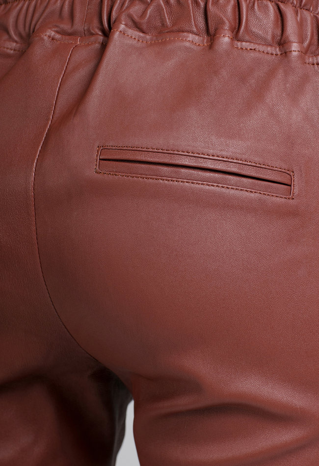 ZINGA Leather Exclusieve Merlot Leren Boyfriend Broek NOAH met Relaxed Fit