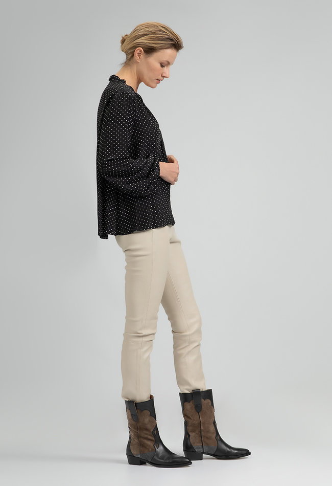ZINGA Leather High Waist Leather Leggings for Long Legs | Off-White