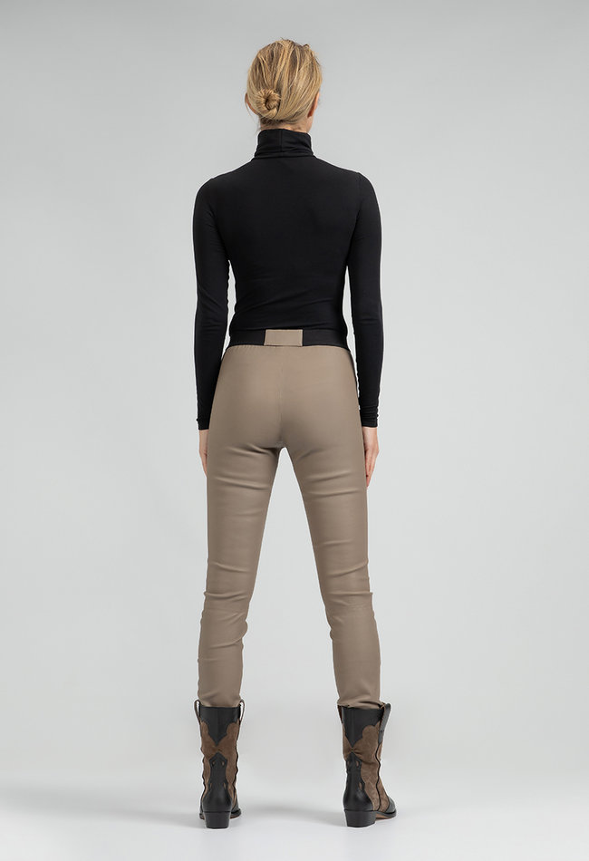 ZINGA Leather Exclusive Leather Leggings UMA with High Waist and Extra Long Length