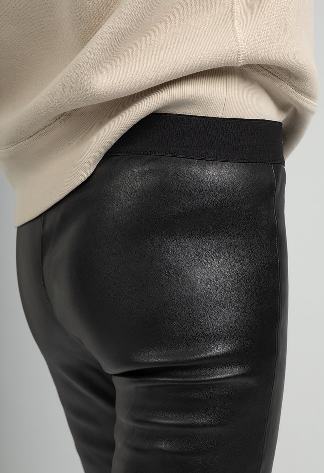 ZINGA Leather Schwarz   Stretch-Lederhose FAY mit High Waist und Schlag