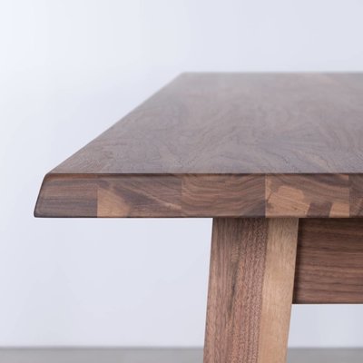 Sav & Okse Illum tafel Walnoot
