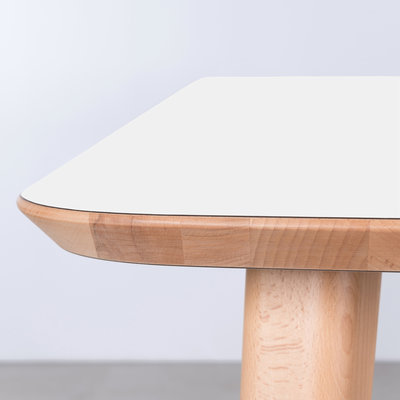 Sav & Økse Tomrer Table White Fenix Top - Beech Legs