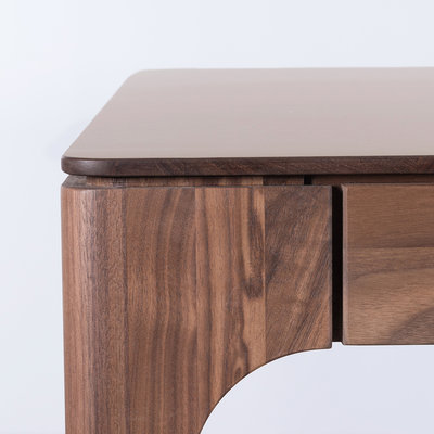 Sav & Okse Rikke Table Clay Gray Fenix Top - Walnut Legs