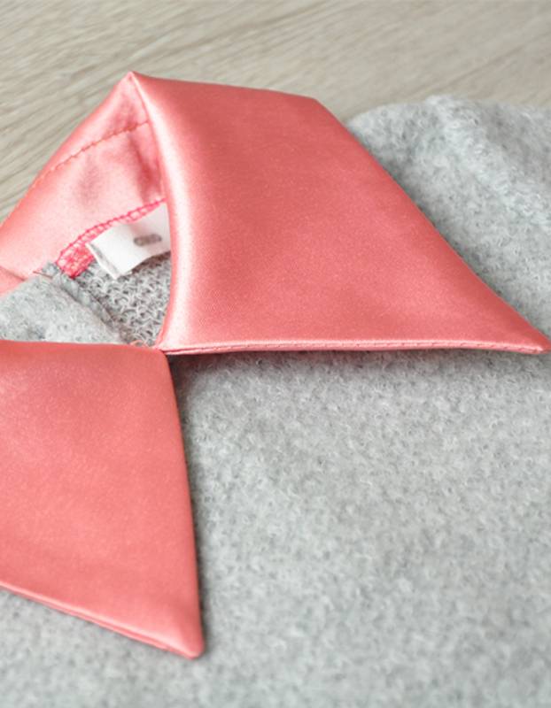 COCO - Sweater grijs met roze overhemd details