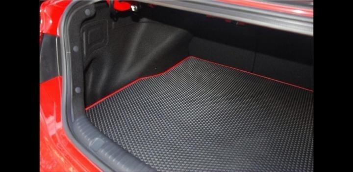 Passgenaue Kofferraumwanne für BMW 5 F10 - Maluch Premium Autozubehör