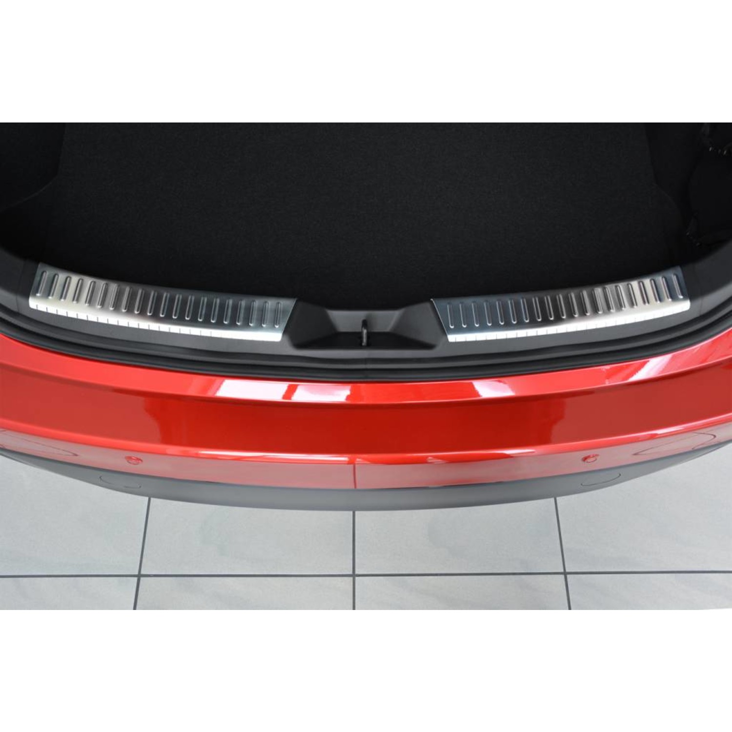 Ladekantenschutz für Mazda 3 Schrägheck - Maluch Premium Autozubehör