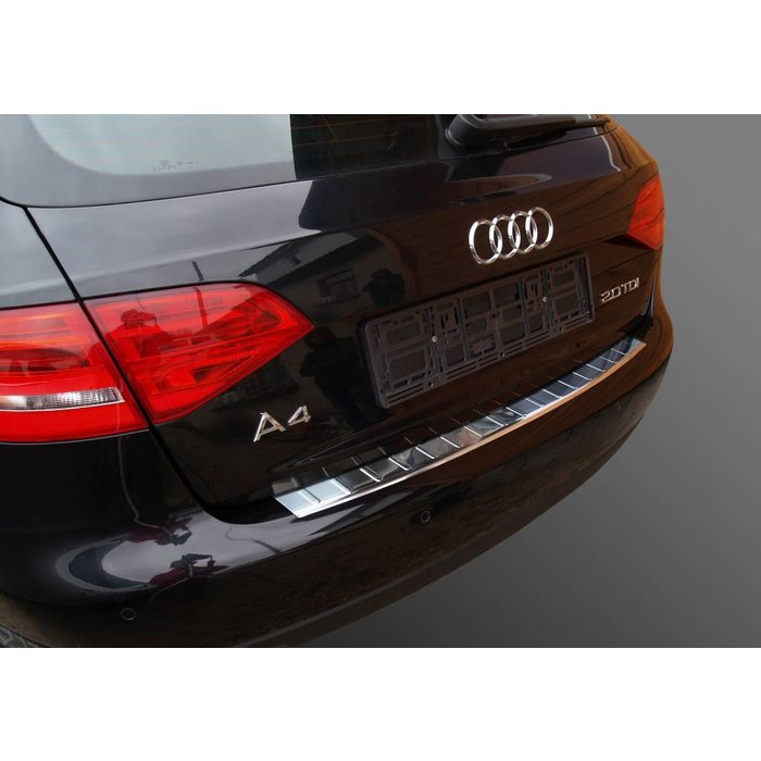 Avisa Ladekantenschutz für Audi A4 B8 Avant