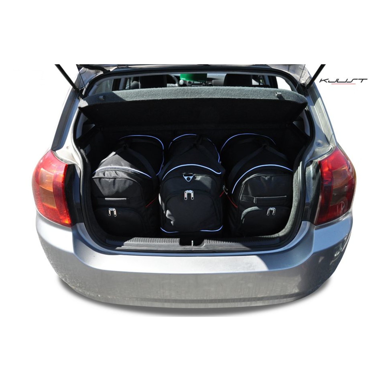 Maßgefertigtes Reisetaschen Set für Toyota Corolla IX - Maluch Premium  Autozubehör