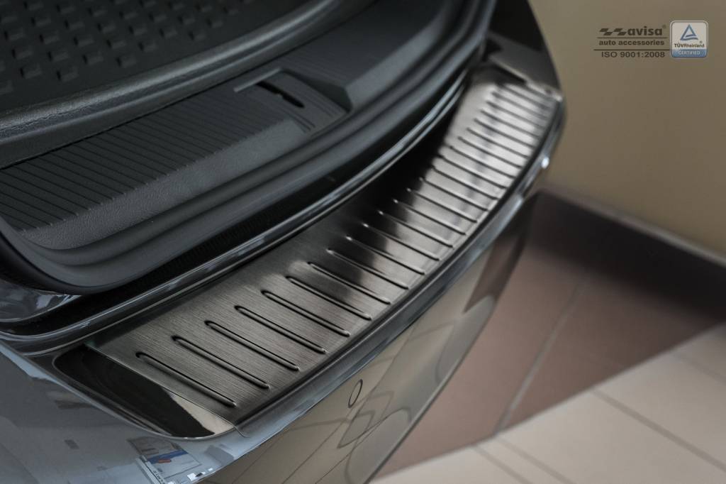 Ladekantenschutz für VW Passat B8 Variant - Maluch Premium Autozubehör