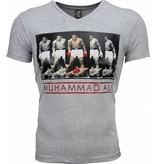 Local Fanatic T-shirt - Muhammad Ali Panorama Print - Grijs Local Fanatic T-shirt - Muhammad Ali Panorama Print - Grijs
