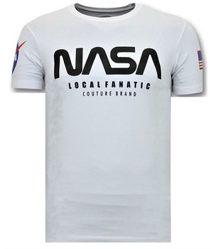 Local Fanatic T-shirt Heren met Opdruk - Nasa American Flag Shirt - Wit