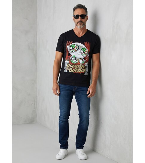 Local Fanatic Poppin Stewie - T-shirt - Zwart
