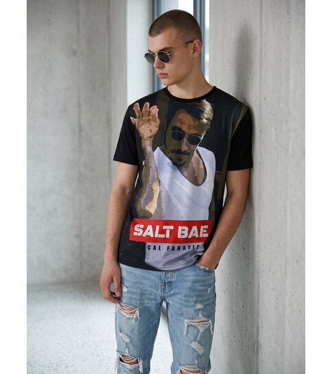 Local Fanatic Salt Bae - Digital Rhinestone T-shirt - Zwart