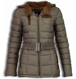 Milan Ferronetti Winterjassen - Dames Winterjas Ribbel - Leerstuk Zakken Met Riem - Beige