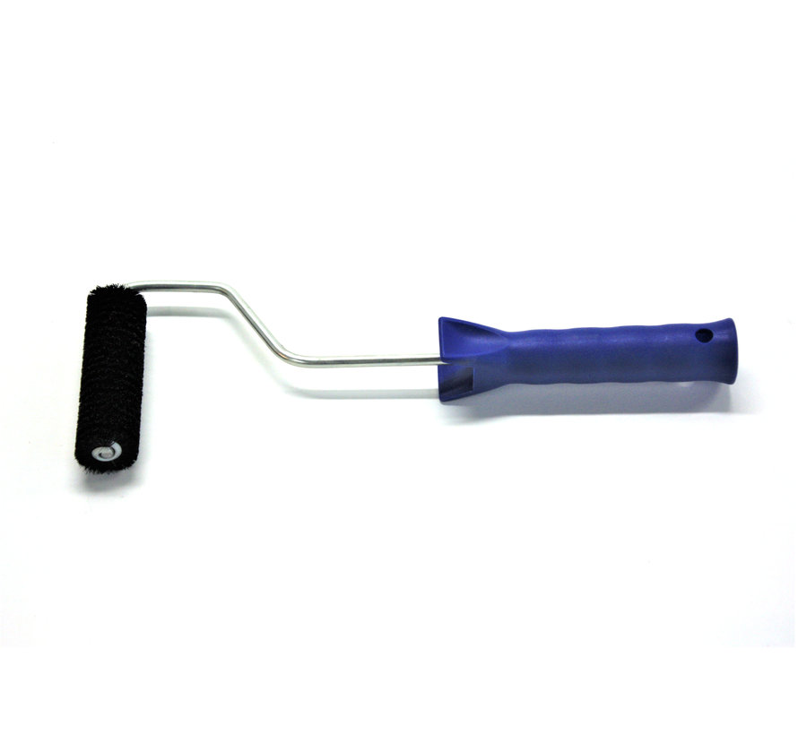 Brush roller for air venting / venting roller