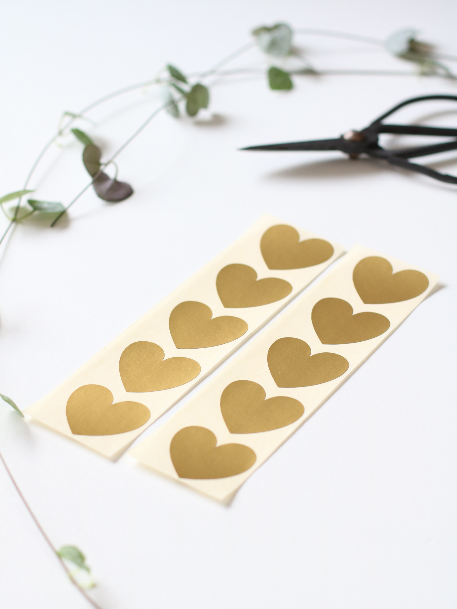 gouden hart stickers | 10 papieren gouden stickerharten, cadeaudecoratie