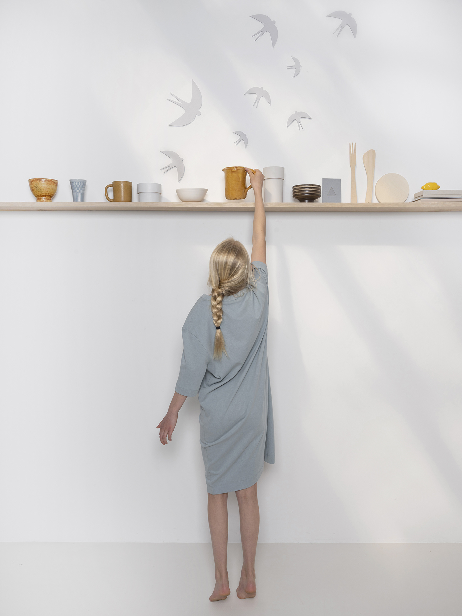 SVERM large | three grey cardboard swallows for the wall