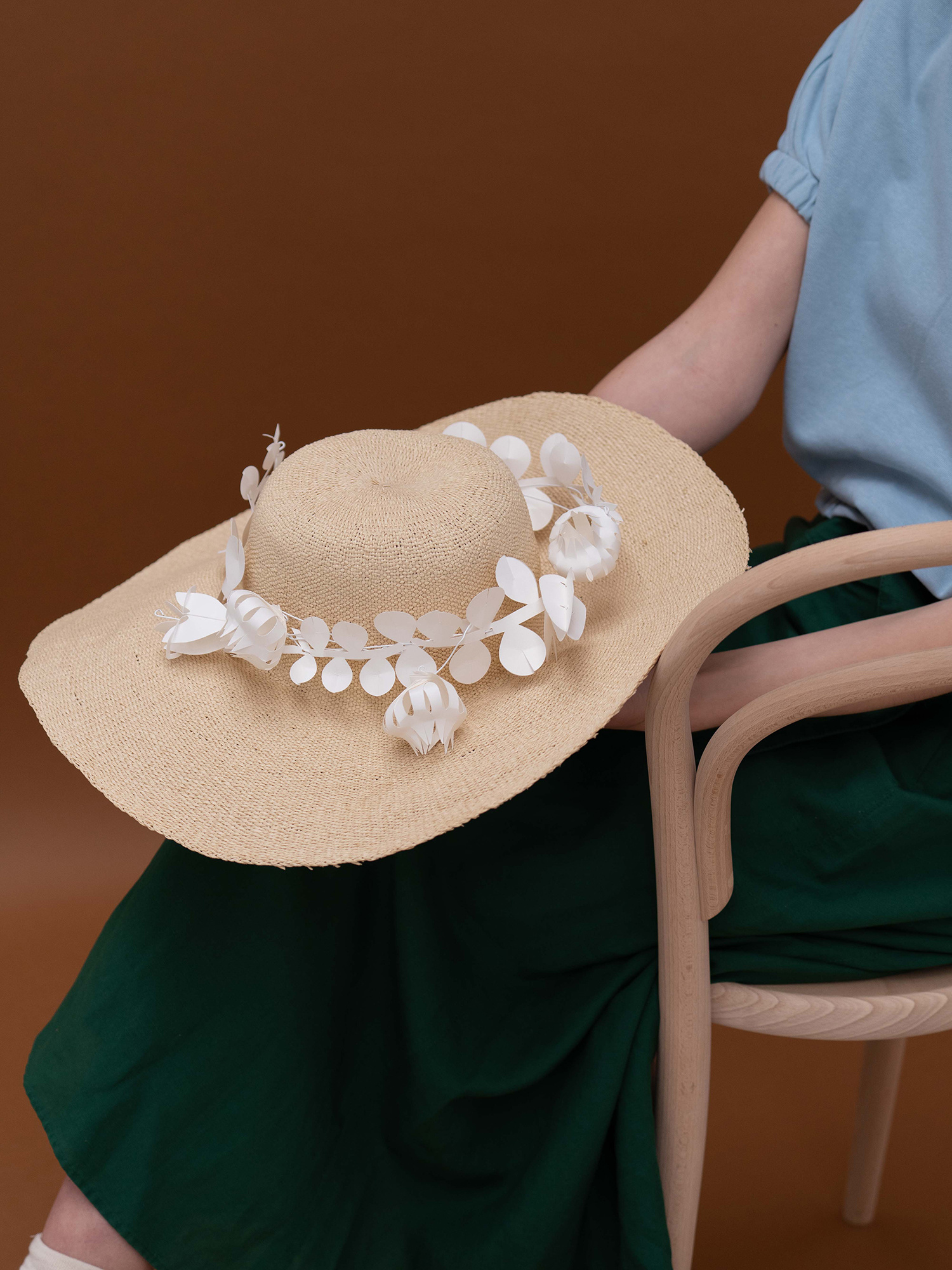 FIELD flowers – small white | four white paper flowers DIY kit