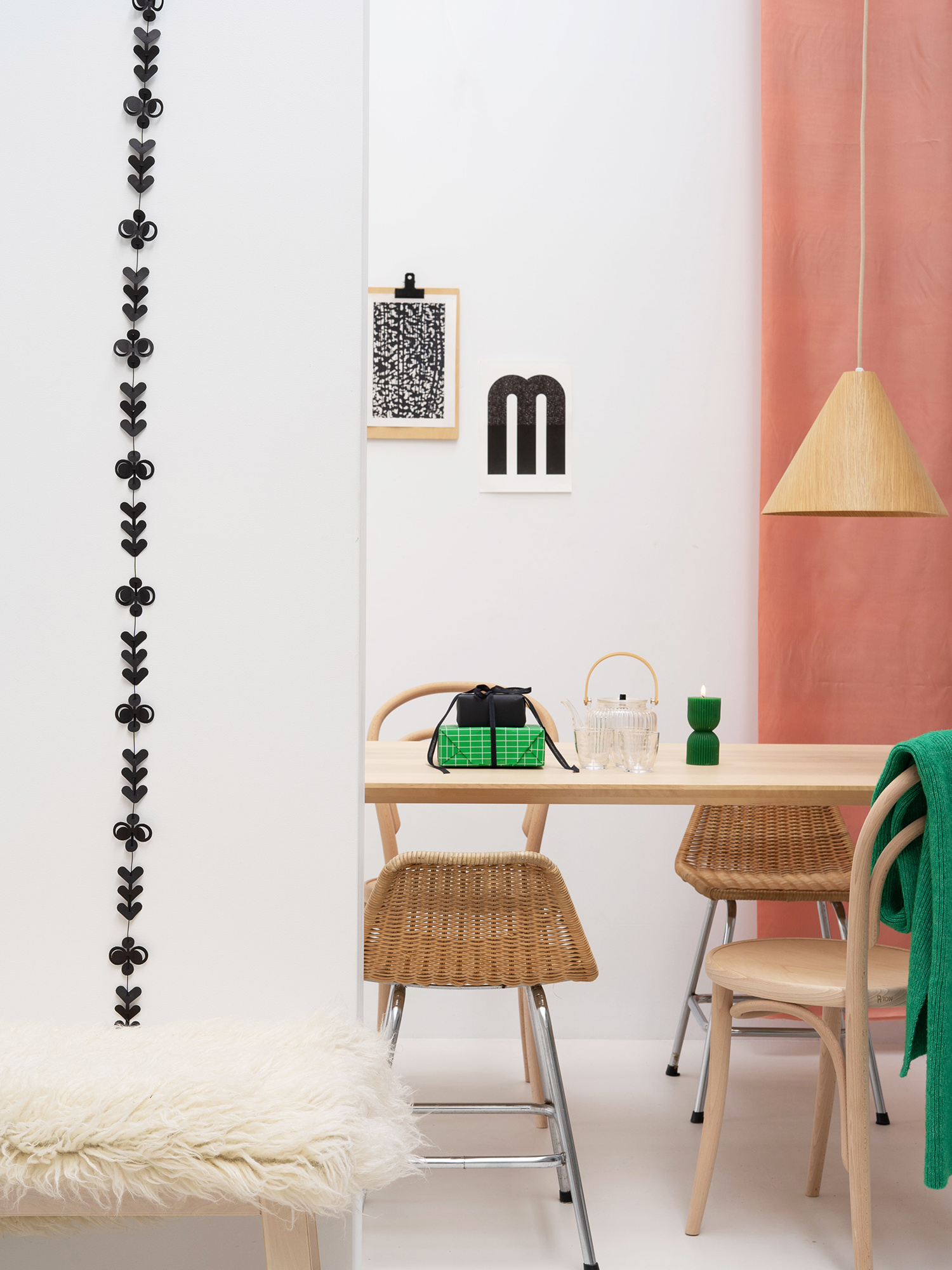 FOLK ornaments - black