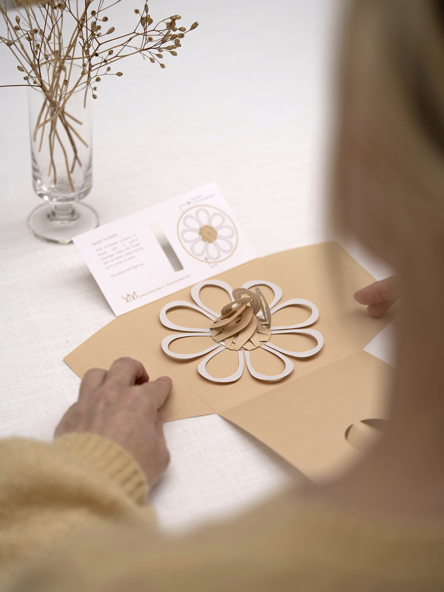 MAGIC flower - serene