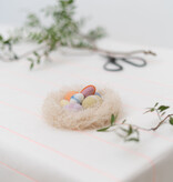 NEST wool eggs pastel | 7 handgemaakte wollen eitjes met nestmateriaal