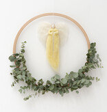 IRINI pale yellow | handgemaakte wollen engel in geschenkdoos