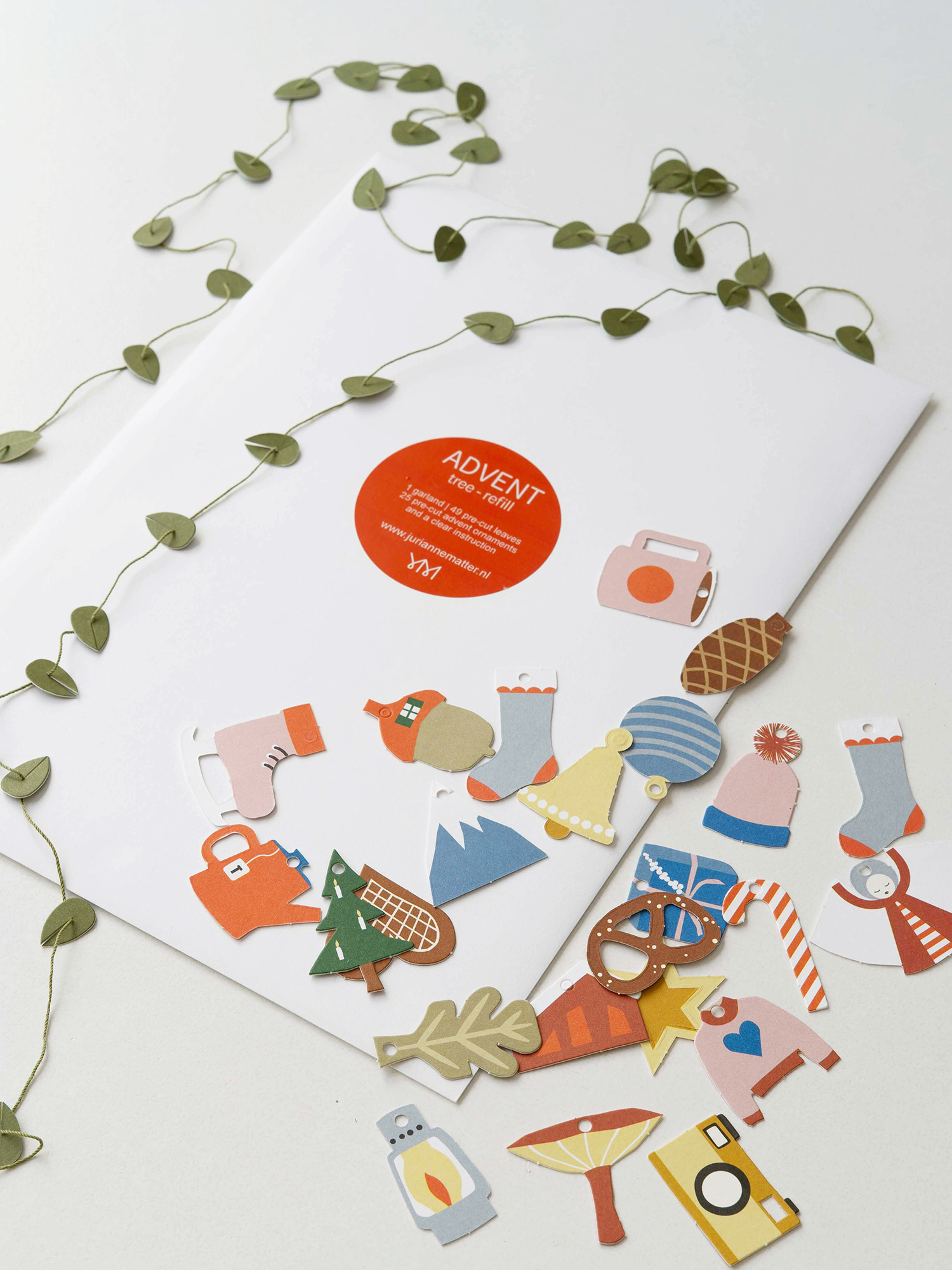 ADVENT tree refill | 24 paper ornaments and leafy garland