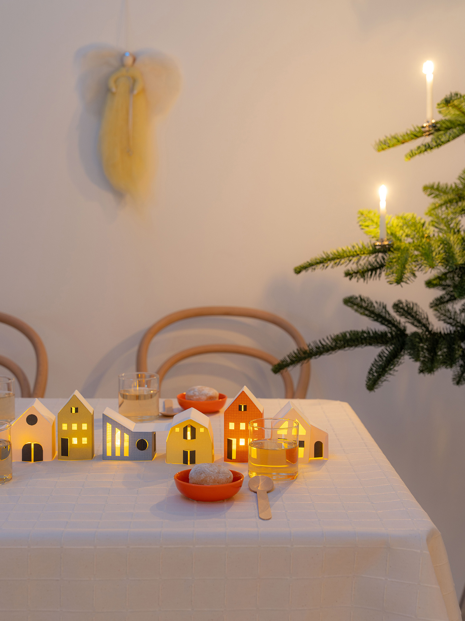 NOOK tiny houses  - bright