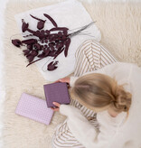 DIY kit with 8 burgundy paper flowers