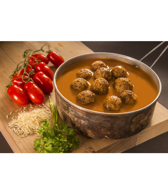 Adventure Menu Meatballs with basmati and tomato sauce