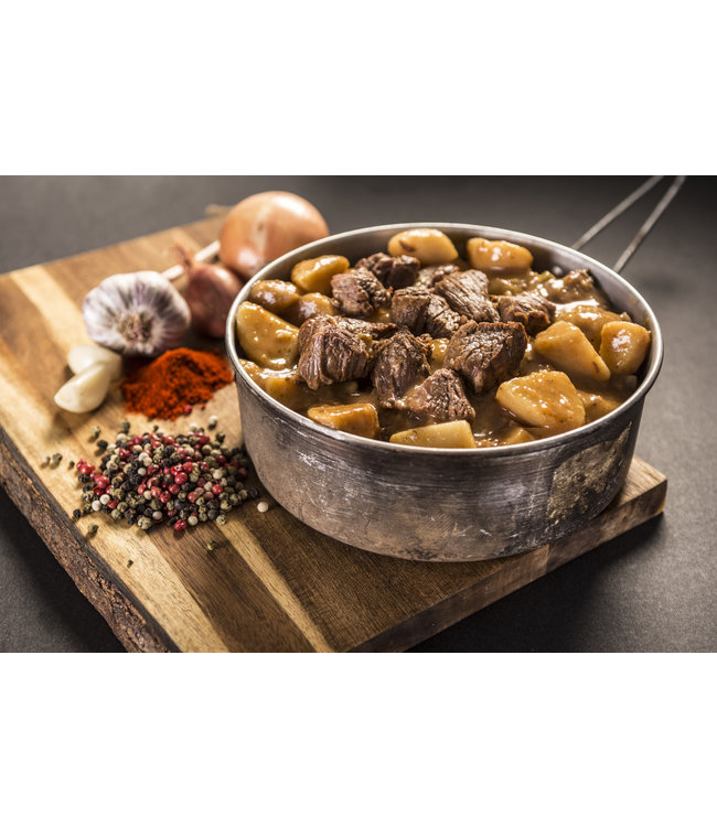 Adventure Menu Beef goulash with boiled potatoes