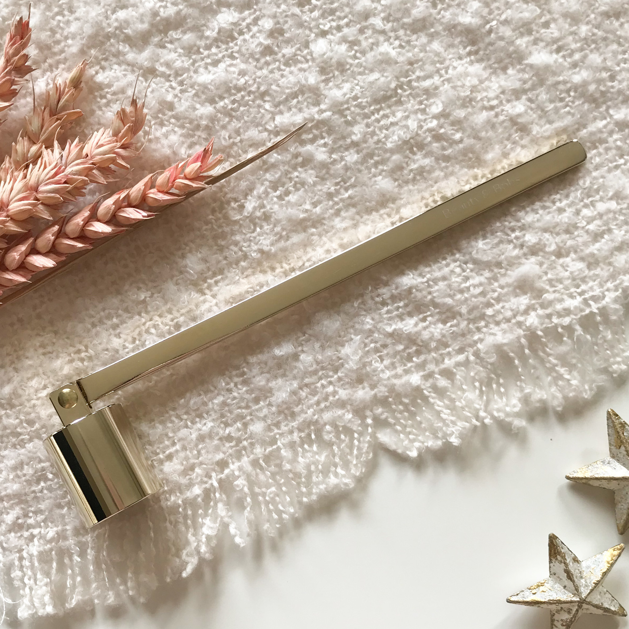 Candle Snuffer Gold Beauty & Bobs