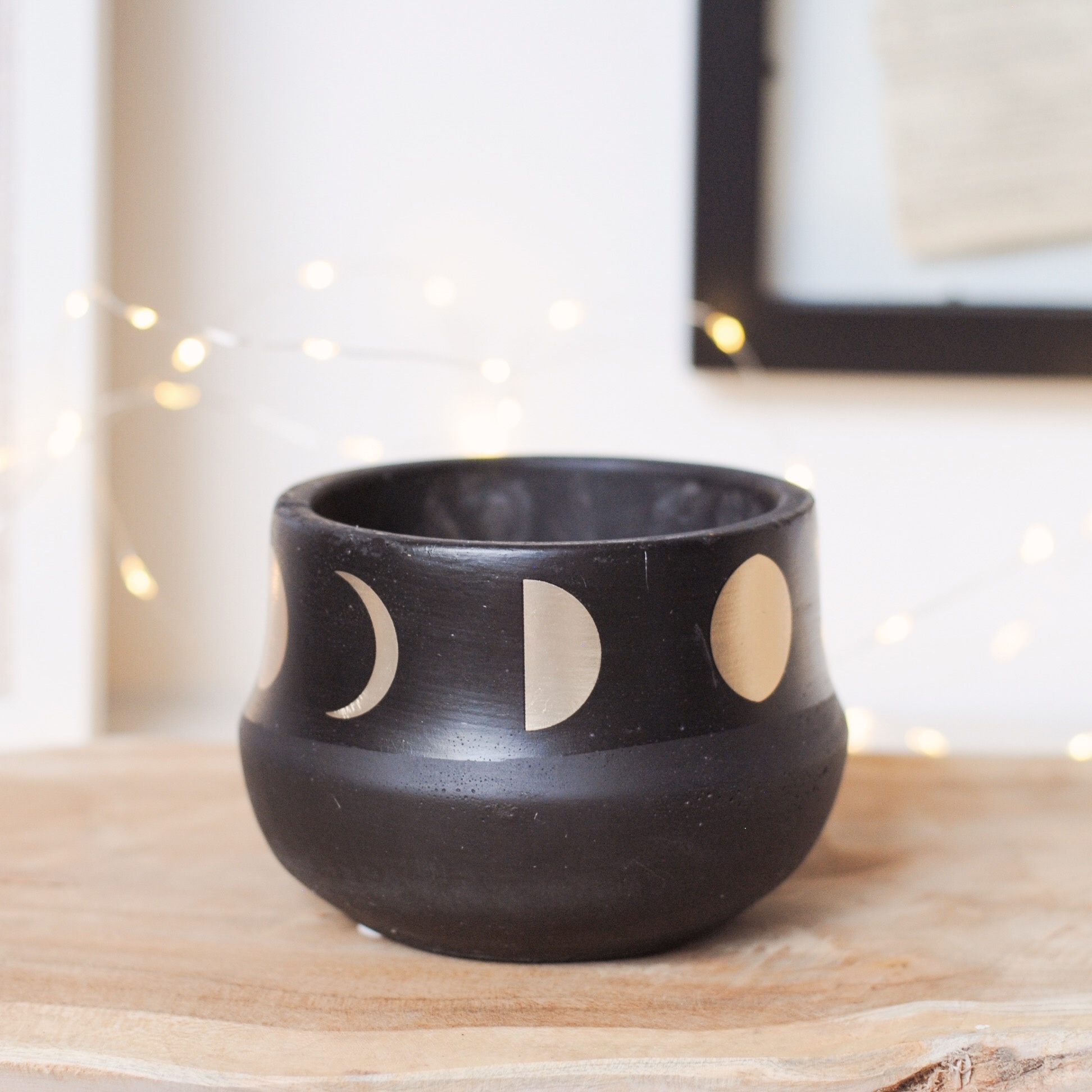 MOON PHASES PLANTER