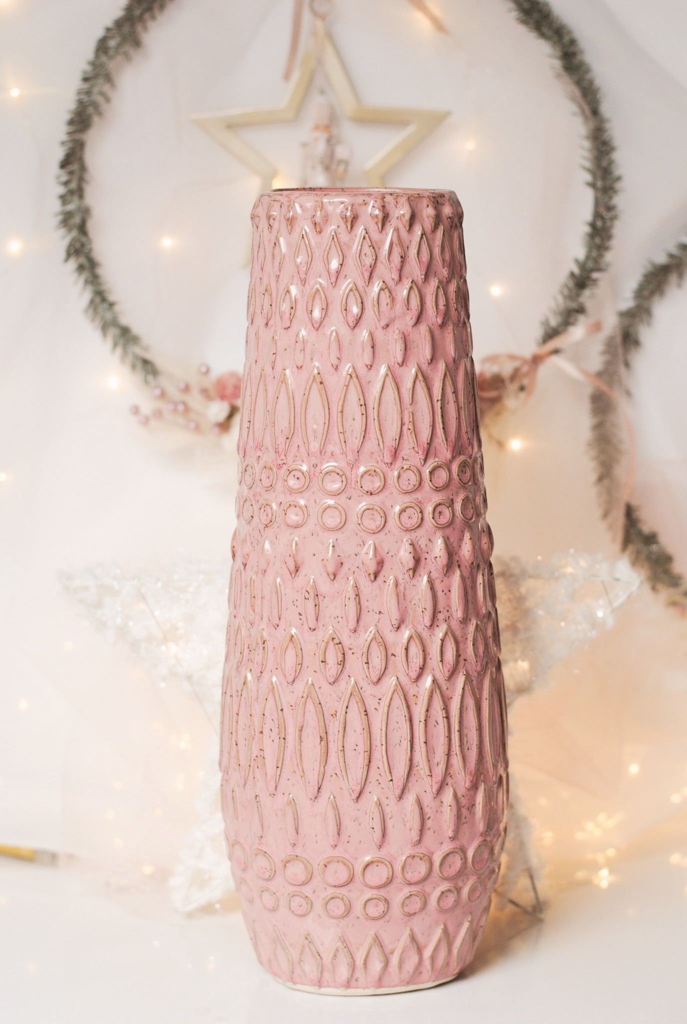 STRUCTURED TALL PINK VASE