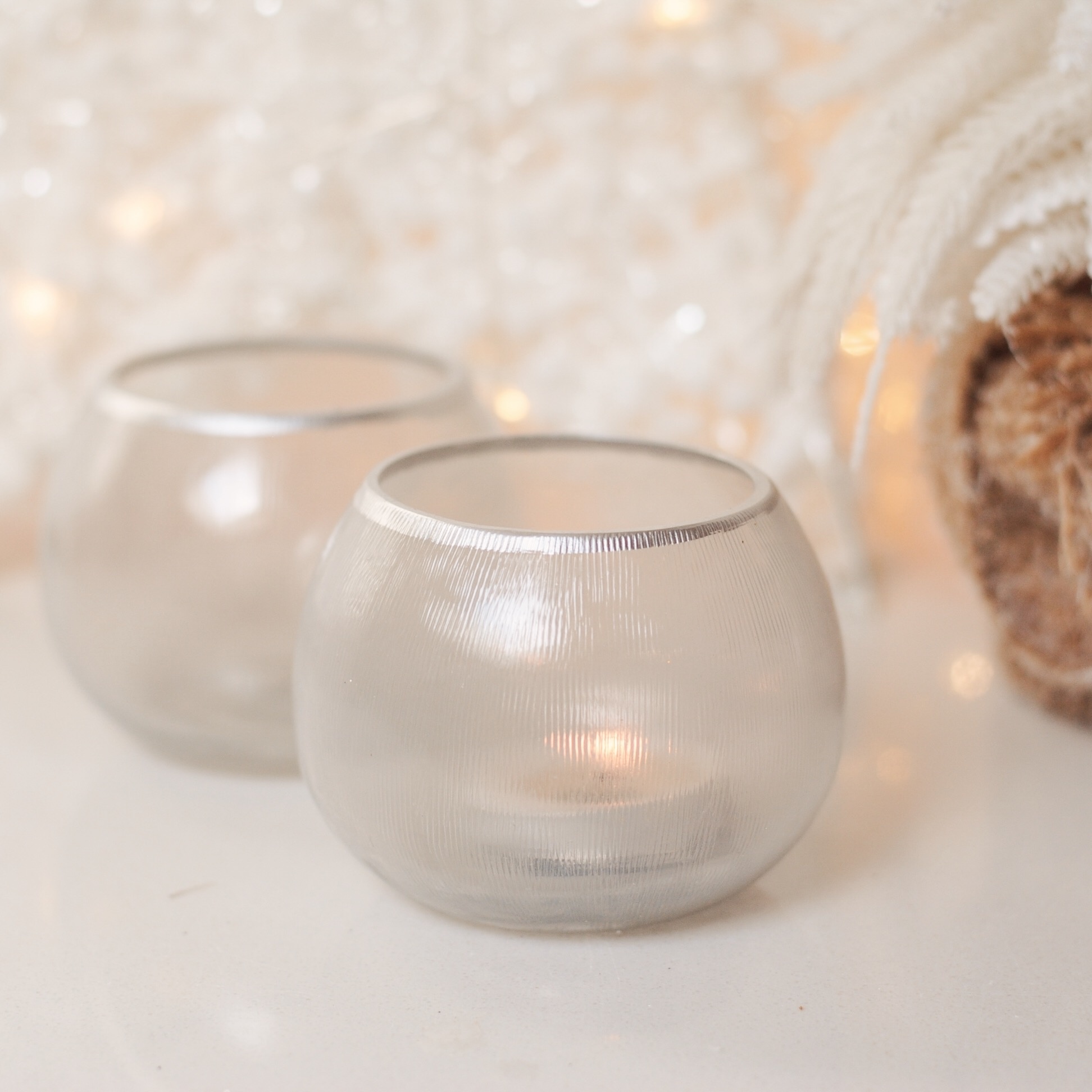 WINTER - TEALIGHT HOLDER WHITE