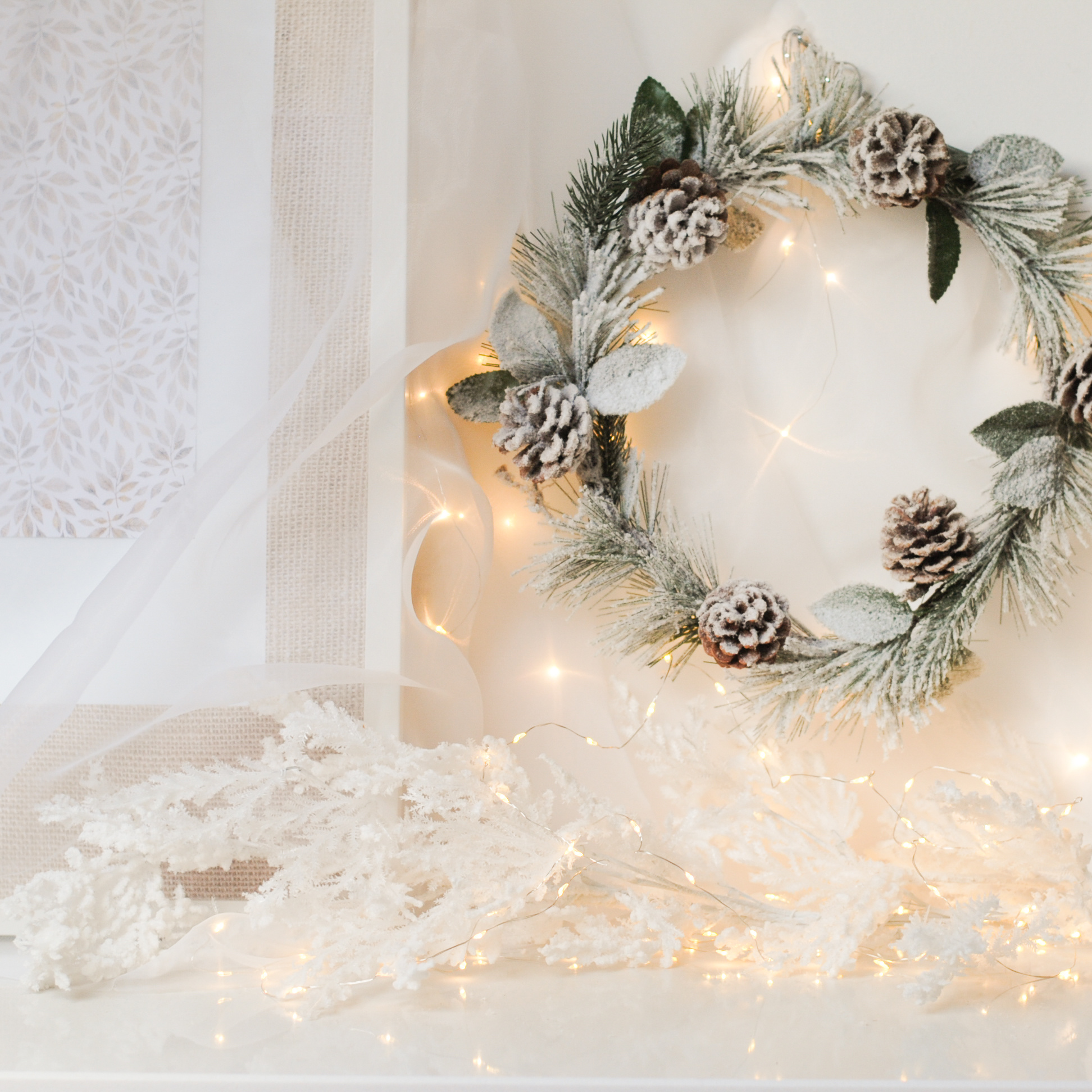 SNOWY GARLAND (120cm)