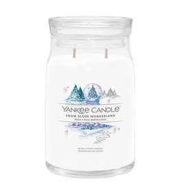 Yankee Candle - Snow Globe Wonderland Signature Large Jar