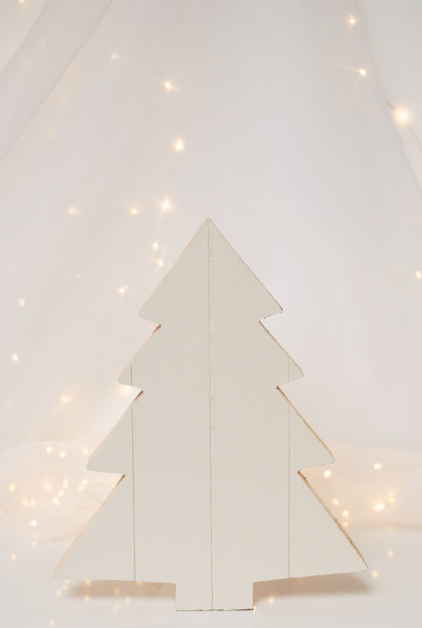 WOODEN CHRISTMAS TREE