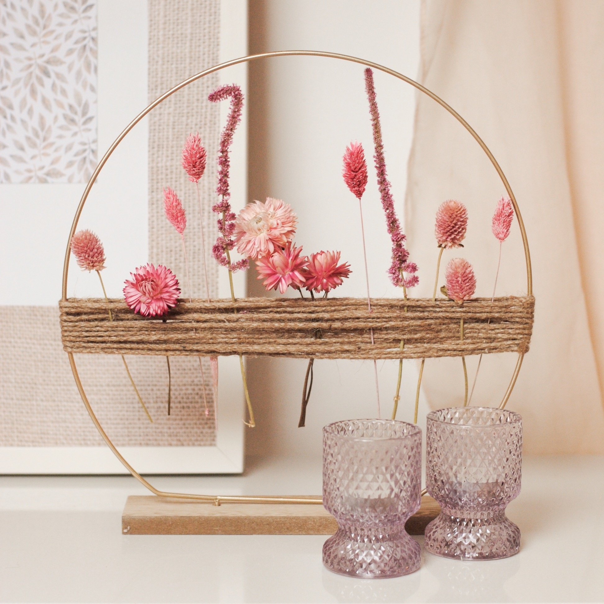 SPRING VIBES - DRIED FLOWERS CIRCLE