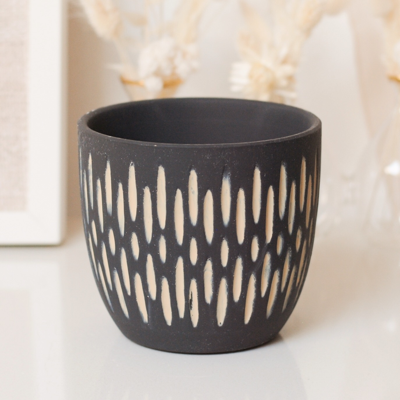 SGRAFFITO PLANTER