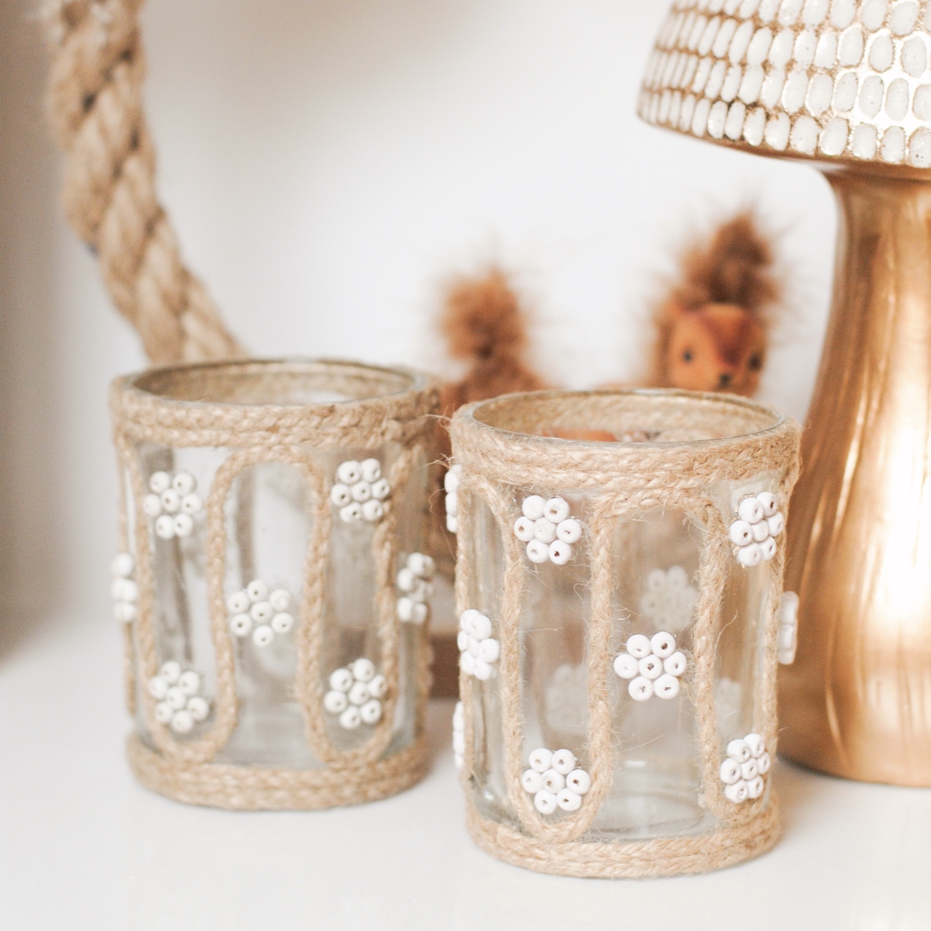 JUTE TEALIGHT HOLDER